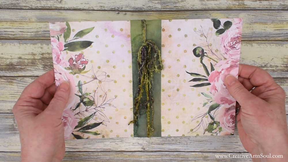 How to Make a Quick and Easy No Sew Junk Journal